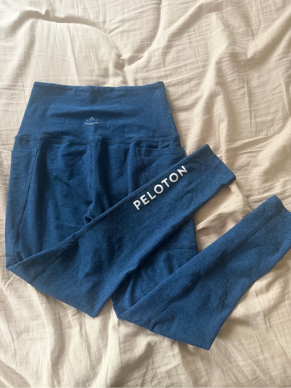 Beyond Yoga Peloton High-Waist Blue Leggings